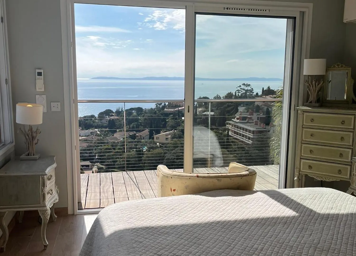 Vue Epoustouflante Sur La Mer Le Lavandou France