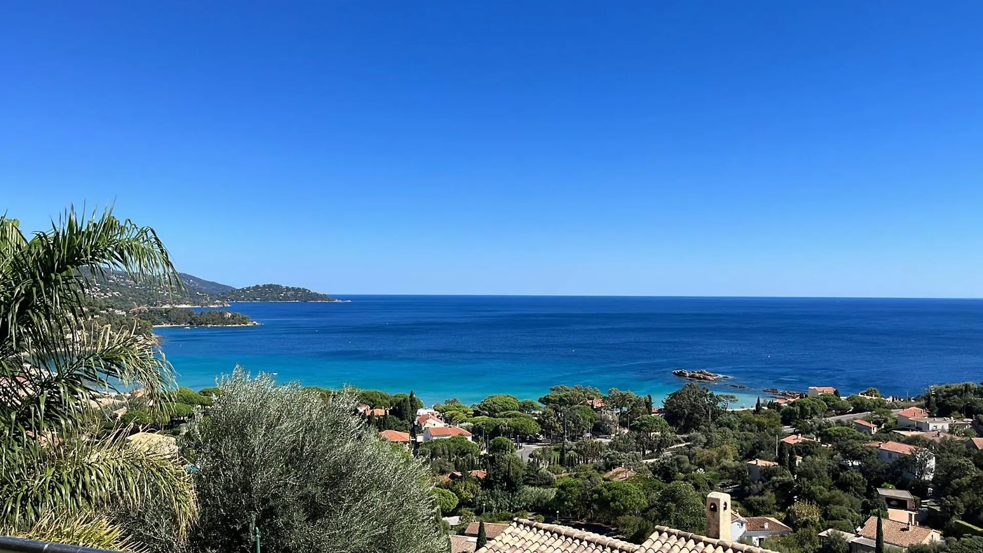 Vue Epoustouflante Sur La Mer Le Lavandou 0*,